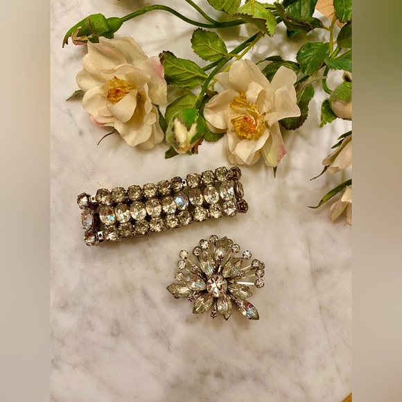 Vintage rhinestones wedding brooch - Picture 3 of 13